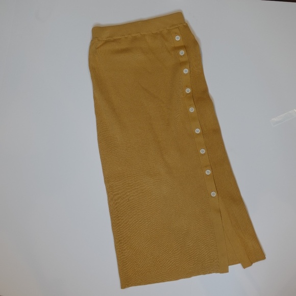 REVOLVE Lita by Ciara True Rib Crop Top & Skirt Set NWT Size XS - Picture 4 of 14